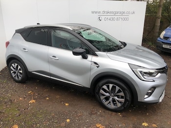 Used Renault Captur 2020 for sale - 76495658: Photo