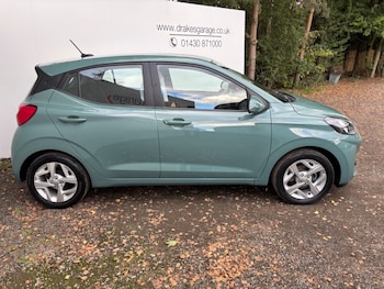 Used Hyundai i10 2022 for sale - 75875184: Photo