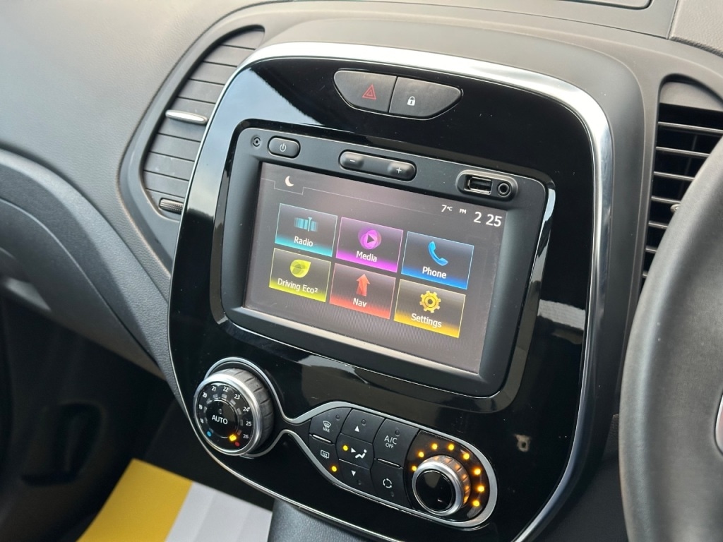 Used Renault Captur 2018 for sale - 76469350: Photo 18