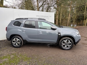 Used Dacia Duster 2023 for sale - 77571144: Photo