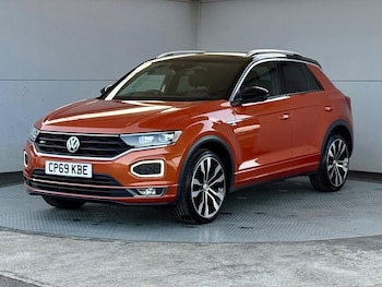 Used Volkswagen T-Roc 2020 for sale - 77462575: Photo