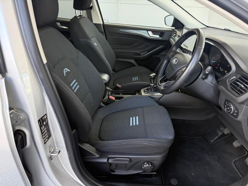 Used Ford Focus 2022 for sale - 76385016: Photo 17