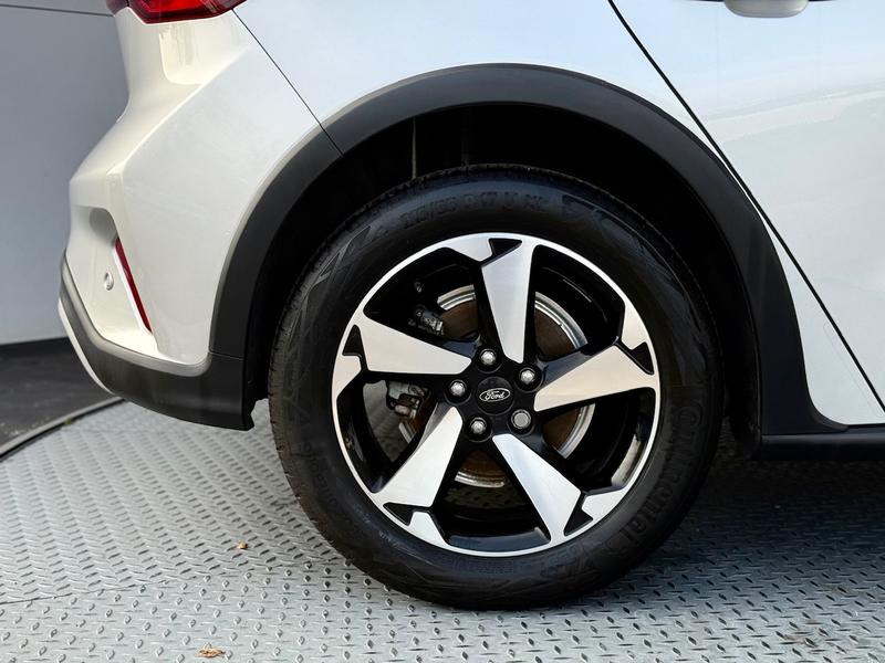 Used Ford Focus 2022 for sale - 76385016: Photo 28