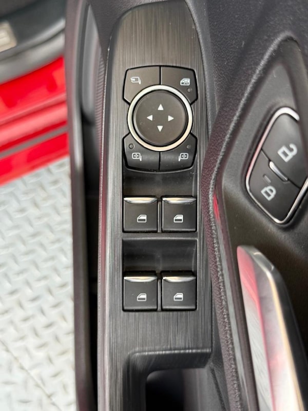 Used Ford Kuga for sale - 75165552: Photo 29