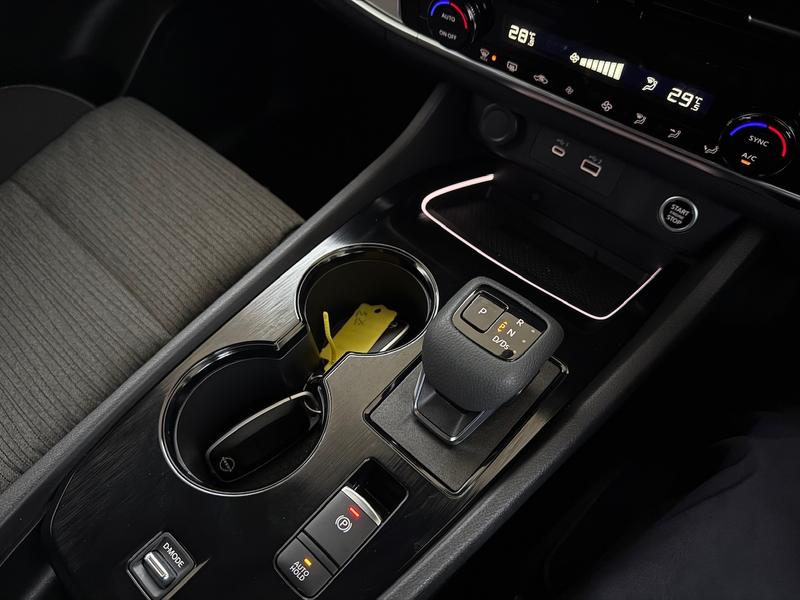 Used Nissan X-Trail 2024 for sale - 77100718: Photo 34