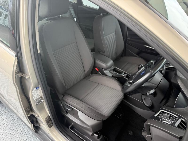 Used Ford C-Max 2016 for sale - 76302735: Photo 18