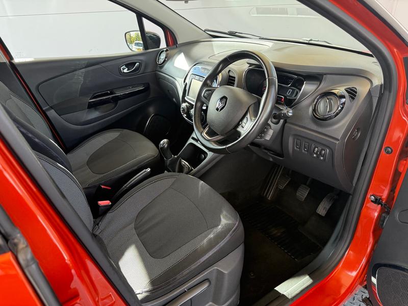 Used Renault Captur 2017 for sale - 76332656: Photo 10