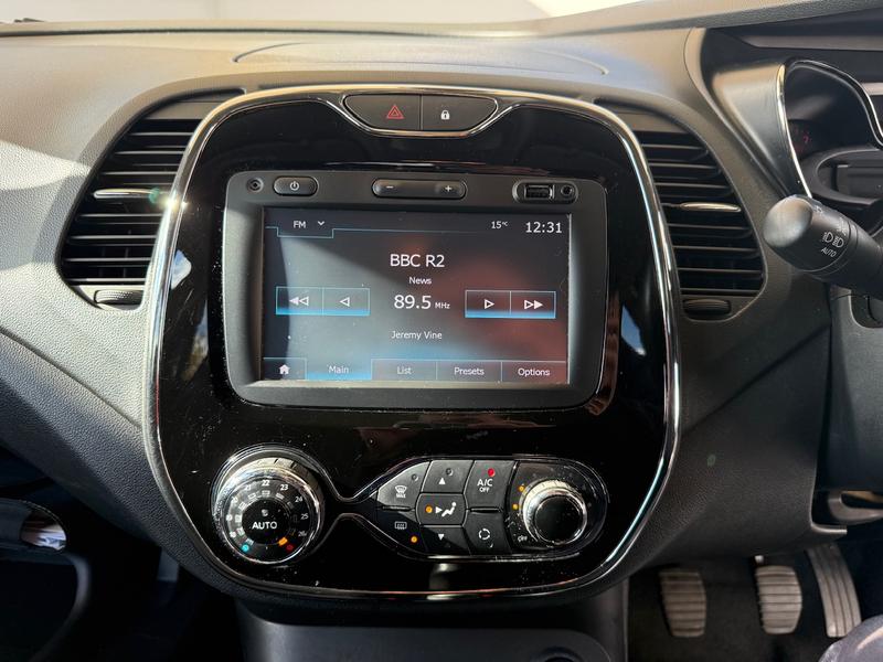 Used Renault Captur 2017 for sale - 76332656: Photo 17