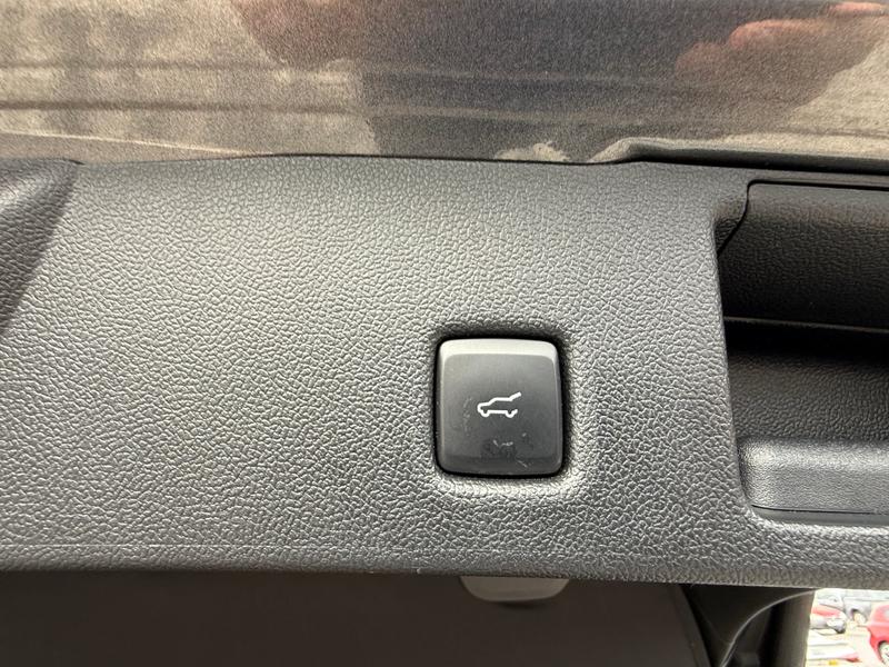 Used Ford Kuga 2022 for sale - 76332532: Photo 27