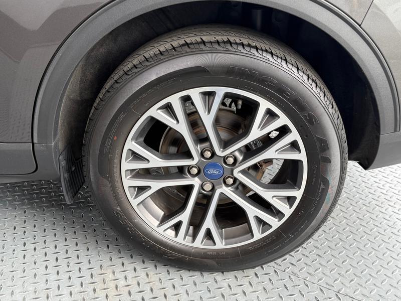 Used Ford Kuga 2022 for sale - 76332532: Photo 35