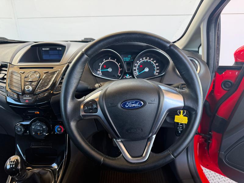 Used Ford Fiesta 2017 for sale - 76209280: Photo 13