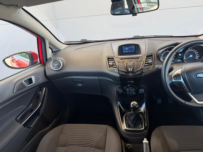 Used Ford Fiesta 2017 for sale - 76209280: Photo 19