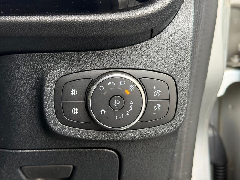 Used Ford Fiesta 2020 for sale - 75586875: Photo 25