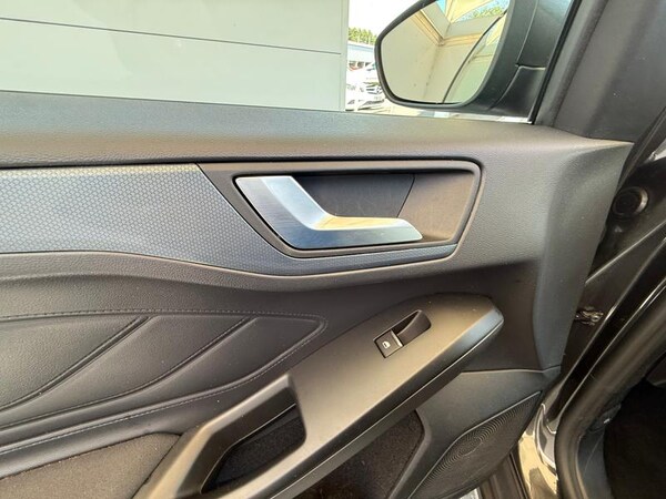 Used Ford Focus 2023 for sale - 74588598: Photo 24