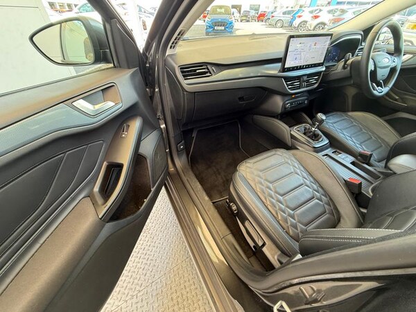Used Ford Focus 2023 for sale - 74588598: Photo 26