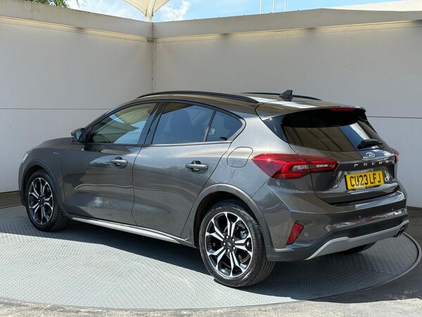 Used Ford Focus 2023 for sale - 74588598: Photo 6