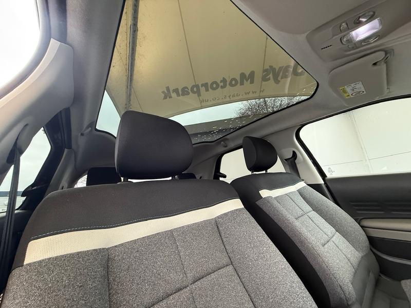 Used Citroen C4 Cactus 2018 for sale - 77724673: Photo 30