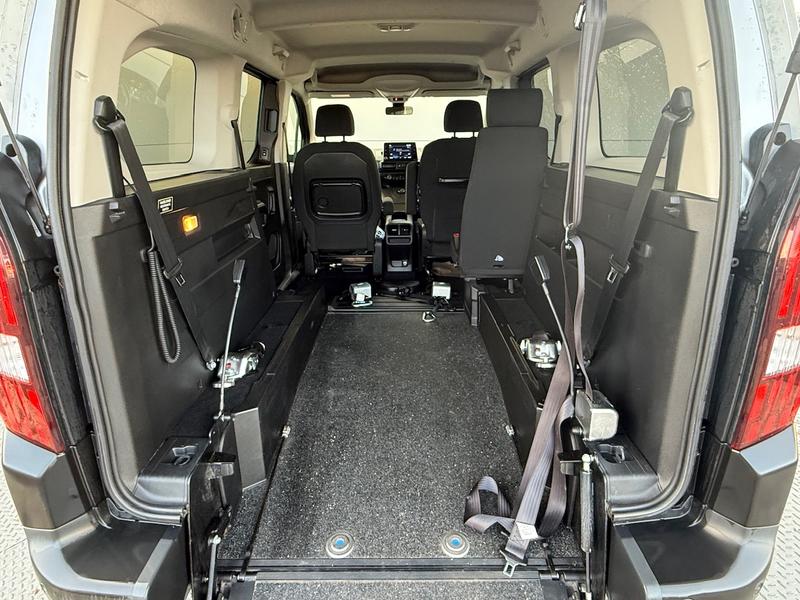 Used Peugeot Rifter 2021 for sale - 76819274: Photo 12