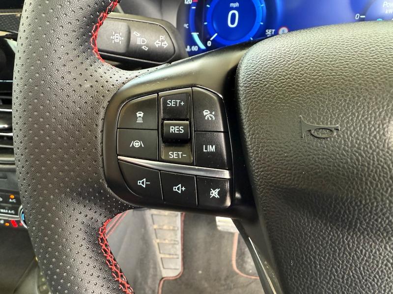 Used Ford Kuga 2023 for sale - 75751963: Photo 34