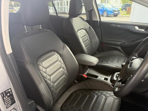 Used Ford Focus 2022 for sale - 76172689: Photo 11