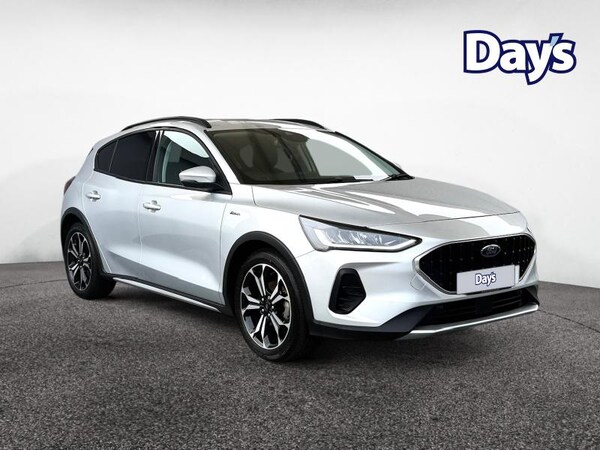 Used Ford Focus 2022 for sale - 76172689: Photo 2