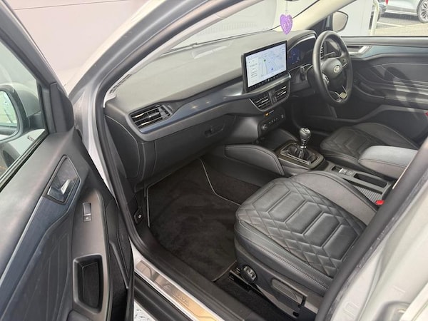 Used Ford Focus 2022 for sale - 76172689: Photo 32