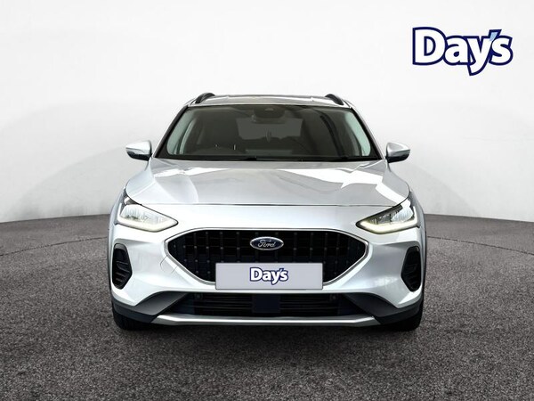 Used Ford Focus 2022 for sale - 76172689: Photo 3