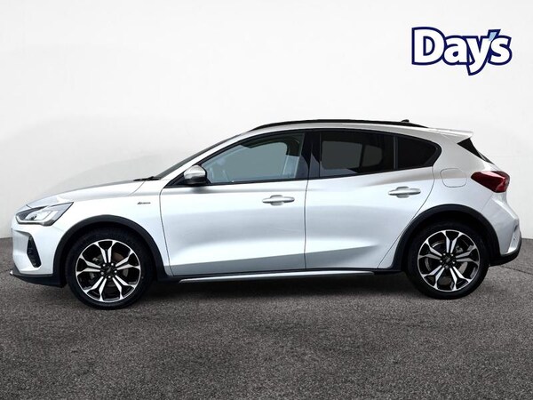 Used Ford Focus 2022 for sale - 76172689: Photo 5