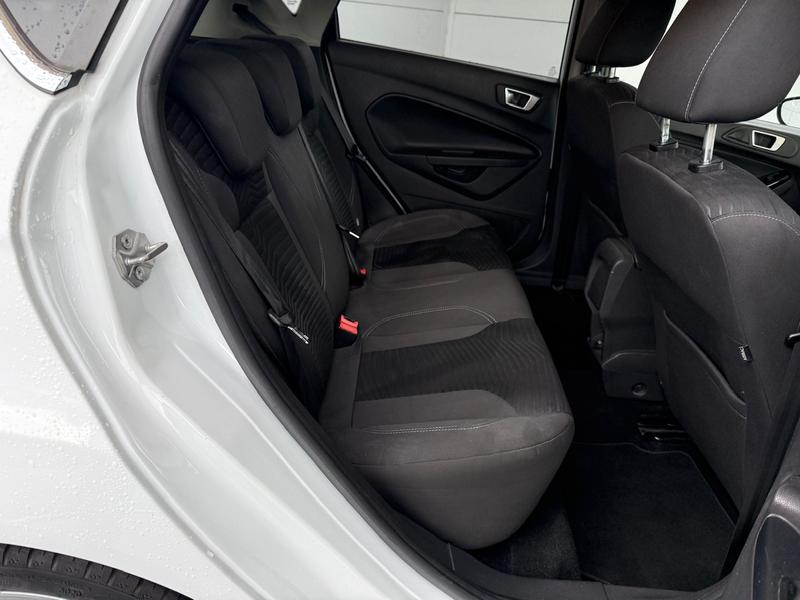 Used Ford Fiesta 2014 for sale - 76480359: Photo 17
