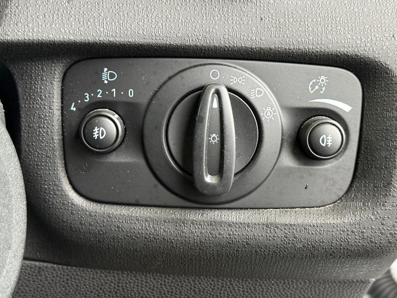 Used Ford Fiesta 2014 for sale - 76480359: Photo 29