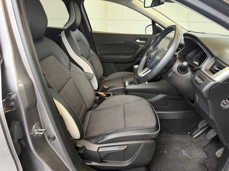 Used Renault Captur 2022 for sale - 77729493: Photo 16