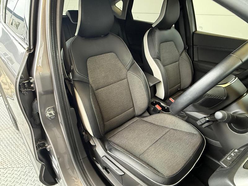 Used Renault Captur 2022 for sale - 77729493: Photo 17