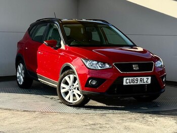 Used SEAT Arona 2019 for sale - 77048104: Photo