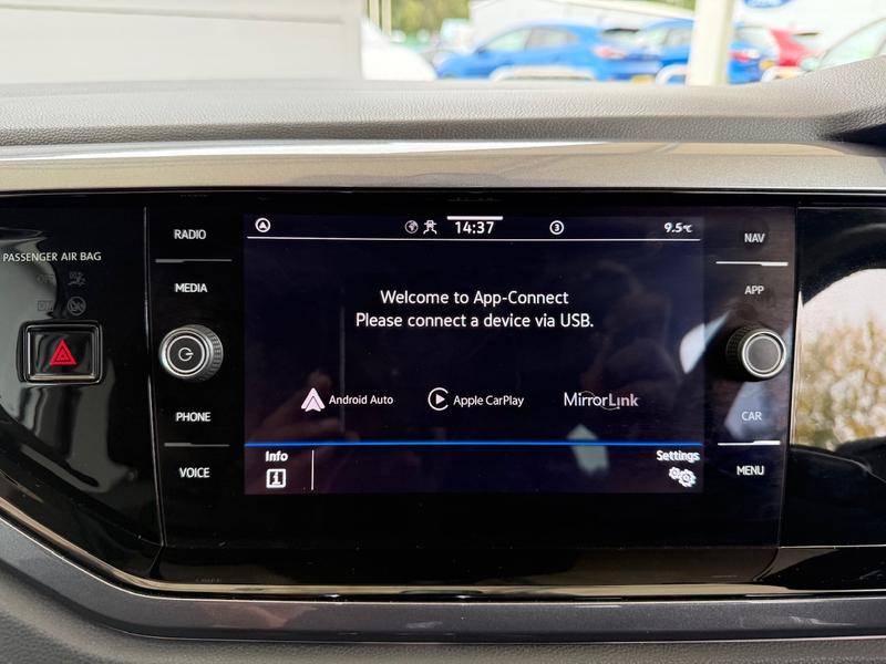 Used Volkswagen Polo 2022 for sale - 76067568: Photo 28