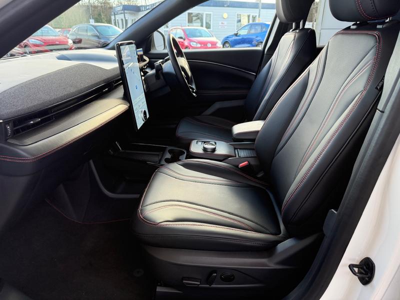 Used Ford Mustang Mach-E 2025 for sale - 77261095: Photo 12