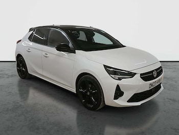 Vauxhall - Corsa