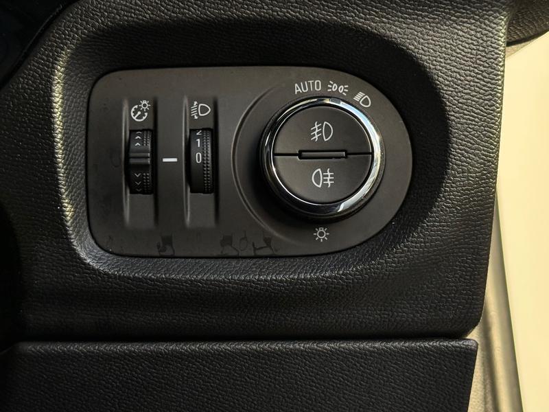 Used Vauxhall Corsa 2023 for sale - 76332483: Photo 32