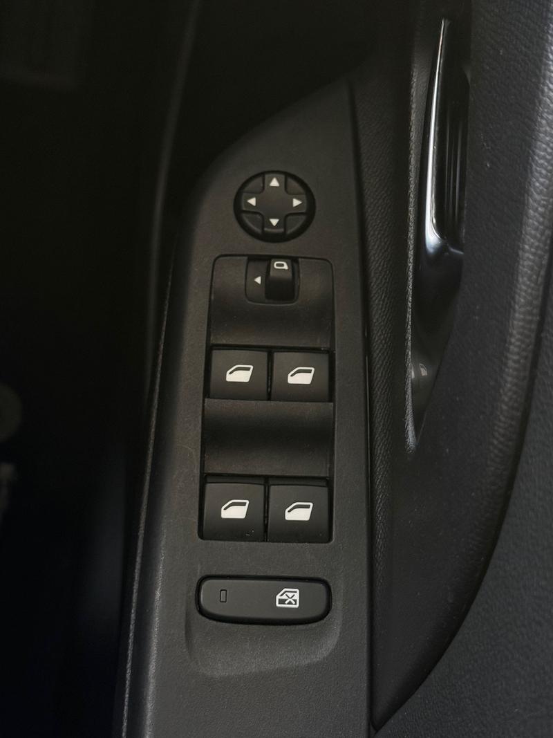 Used Vauxhall Corsa 2023 for sale - 76332483: Photo 33