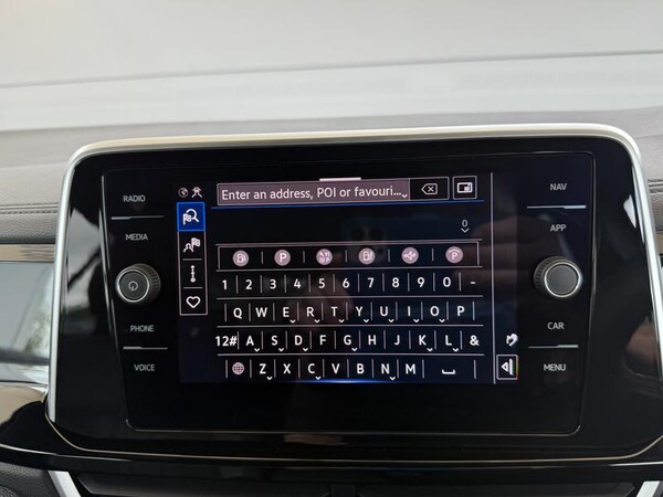 Used Volkswagen T-Roc 2024 for sale - 74830240: Photo 14
