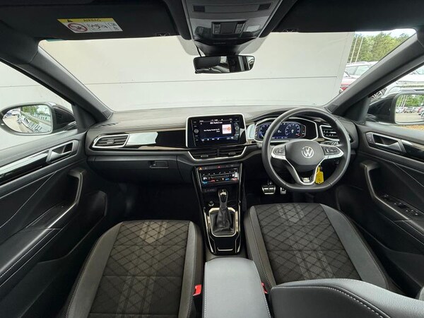Used Volkswagen T-Roc 2024 for sale - 74830240: Photo 22