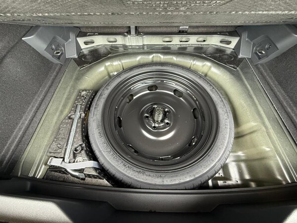 Used Volkswagen T-Roc 2024 for sale - 74830240: Photo 26
