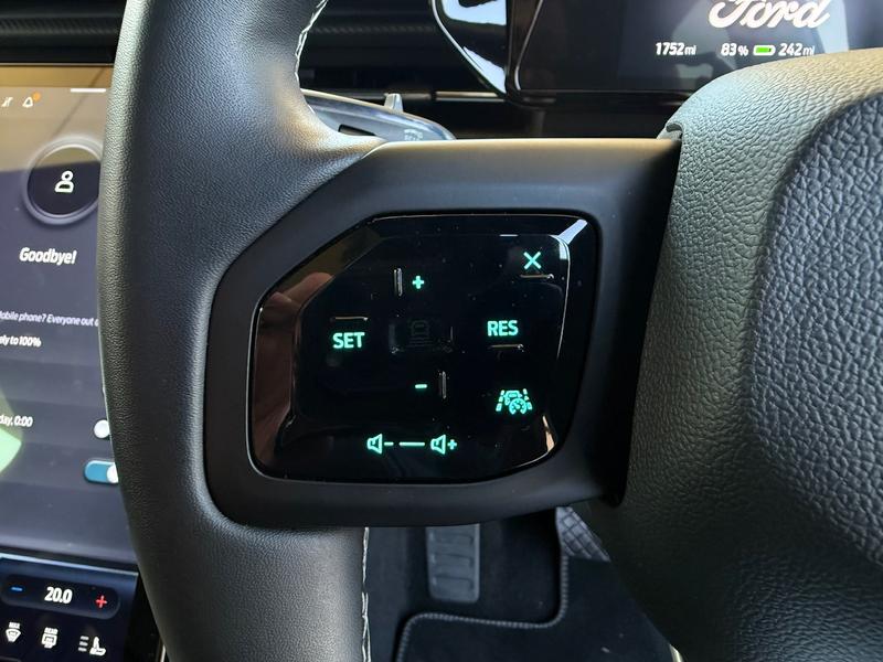 Used Ford Explorer 2025 for sale - 77755030: Photo 25