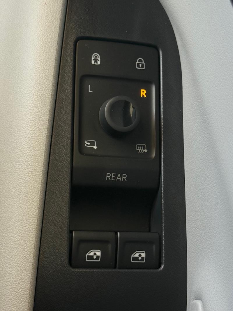 Used Ford Explorer 2025 for sale - 77755030: Photo 36