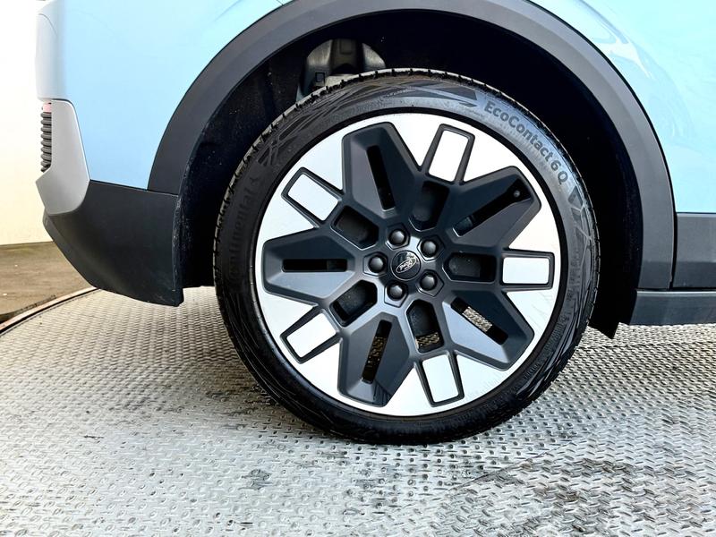 Used Ford Explorer 2025 for sale - 77755030: Photo 40