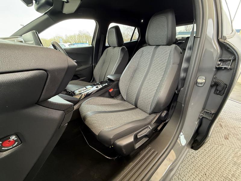 Used Peugeot 2008 2025 for sale - 78021261: Photo 14