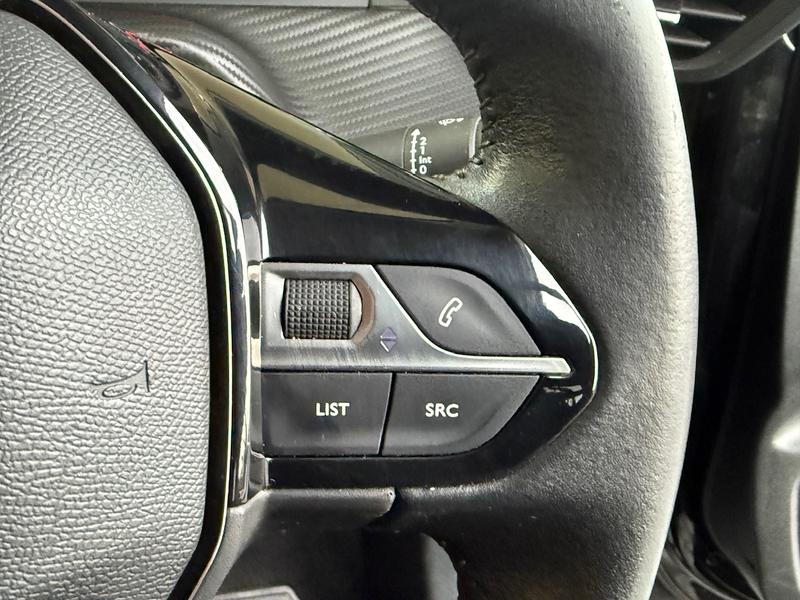 Used Peugeot 208 2020 for sale - 76703082: Photo 22