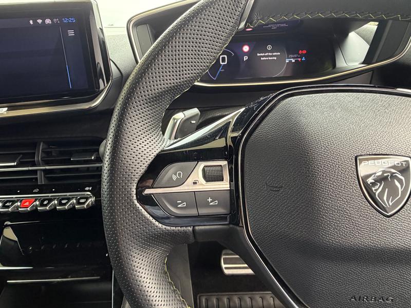 Used Peugeot 2008 2023 for sale - 77286401: Photo 15