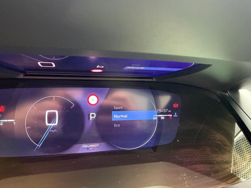 Used Peugeot 2008 2023 for sale - 77286401: Photo 23