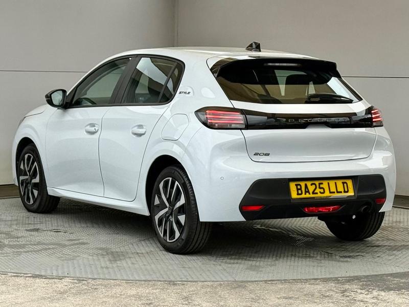Used Peugeot 208 2025 for sale - 77679449: Photo 6