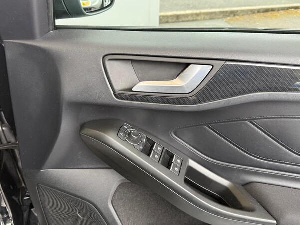 Used Ford Focus 2022 for sale - 75608096: Photo 18